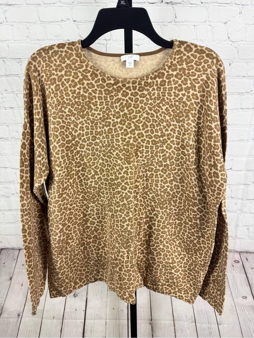 J. Jill Tan & Brown Leopard Print Fine Gauge Knit Crew Neck Sweater Size Medium